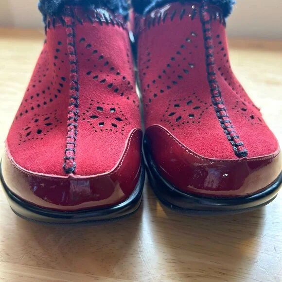 Jambu Womens Decorative Red Suede Black Fur Trim Shoes Sz 7 1/2 - Picture 4 of 9